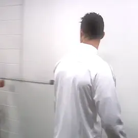 ماعم افكر الا فيك ! #cristianoronaldo #fyp 