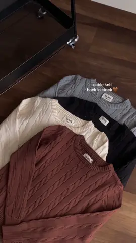 sweater cable back in stock➡️