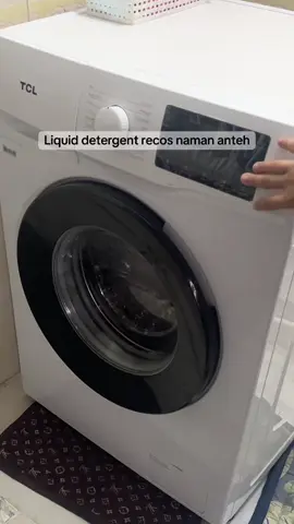 Wow naglaba sya #washingmachine #laundry #laundrytok 