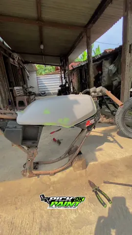 Proses rx spesial up ke body rx king….. di pastikan sritt ya kawan….#pickokpaint #rangkarxking #tukanglas #rxking #rangkarxking #fypシ゚viral 