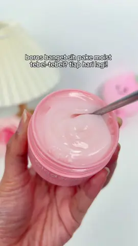 ✨ Kulit kusam bikin bete? 😩 Don’t worry, ada G2G Pomegranate Niacinamide Moisturizer! Yuk checkout di TikTok Live G2G sekarang~ #G2G #skincare #pomegranatemoist #moisturizer #skincare 