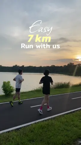 วิ่งไปคุยไปคืองานถนัด😊  สนามวิ่งบ้านเราสวยที่สุดเล้ย  #Running  #easyrun #runningmotivation #วิ่งกับเพื่อน #วิ่งเพื่อสุขภาพ ##creatorsearchinsights 