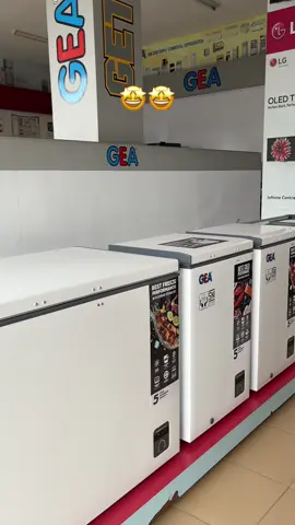 freezer dari gea nih pendinginannya cepet mantul kan? yuk langsung ke store kita happy shopping🥳✨