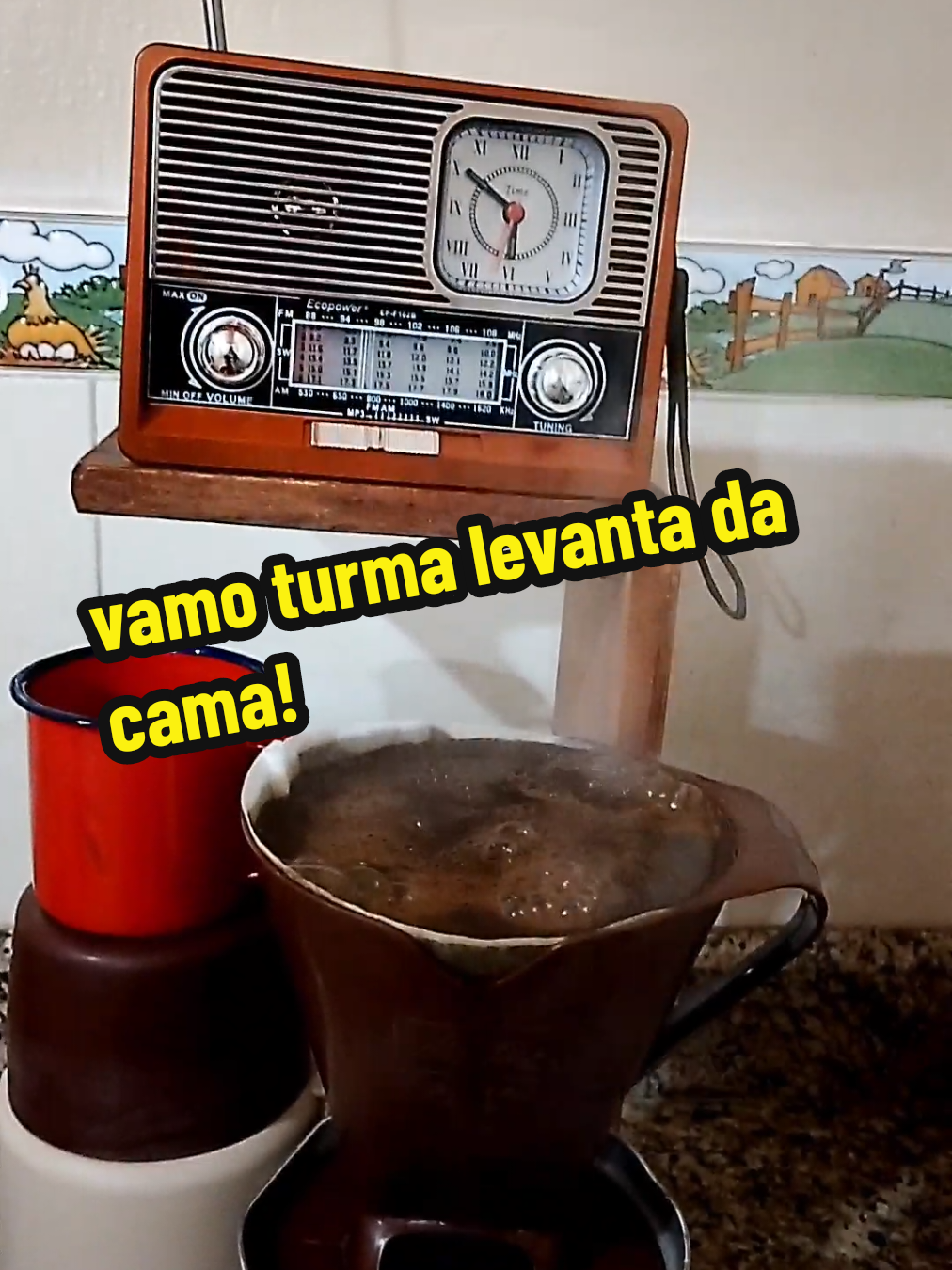 vamo turma levanta da cama vamo turma mexe o corpo!#fyp#fouryou #cafe #zebetio #quintafeira #sitio #radio #for #viralvideos !