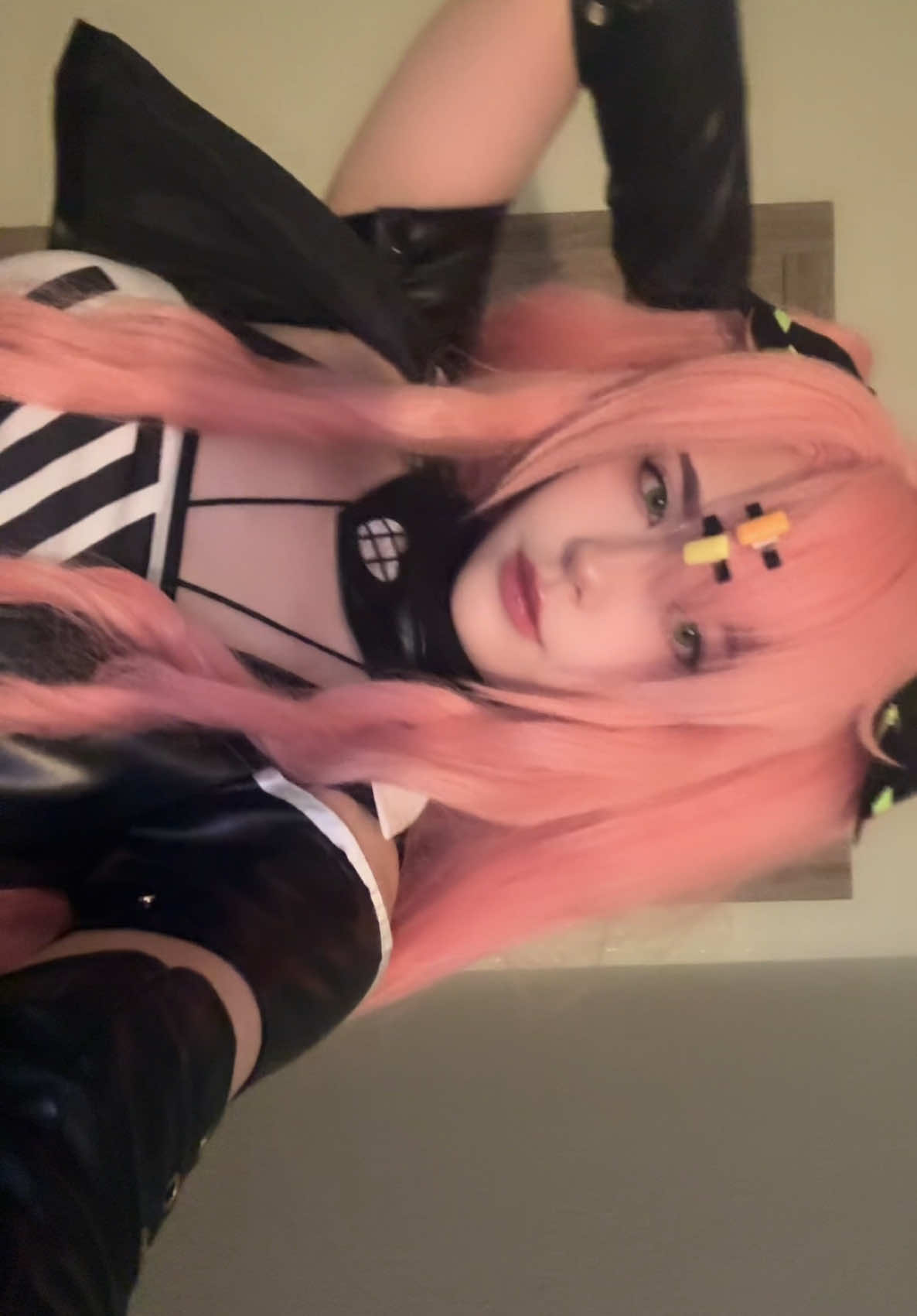#zzz #zenlesszonezero #zzzcosplay #zenlesszonezerocosplay #zzznicole #zzznicolecosplay #zenlesszonezeronicole #nicolezzz #nicoledemara #nicoledemarazzz #nicoledemaracosplay #cosplay #cosplayer #hoyoverse #mihoyo 