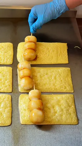 みたらし団子をふんわり包んだみたらし巻き🍡 　 📍大阪 / 北堀江 【店名】和果 【時間】11:00〜18:00 【定休】なし 　 #大阪グルメ #japanesefood #tiktokfood 