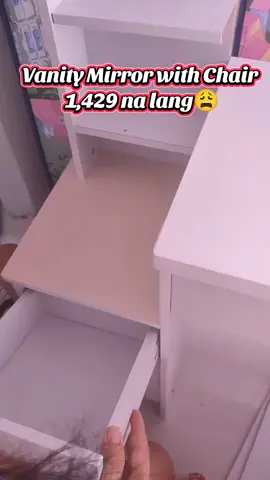 Ang shalla😍 napaka Estetik pa 💗 kung gusto mo din nito clickk mo yang yellow baskettt napaka muraaa na lang😍😍😍 #vanitymirror #vanitymakeup #vanitywithchair #dressingtable 