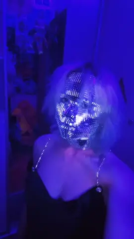 disco ball makeup // макияж диско шар #discoball #discoface #trend #mirrors #makeup 