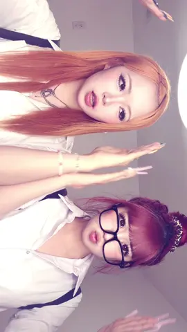 平成ギャルメイクしたら絶対やりたかったやつ👍🏻🎀#一生友子 