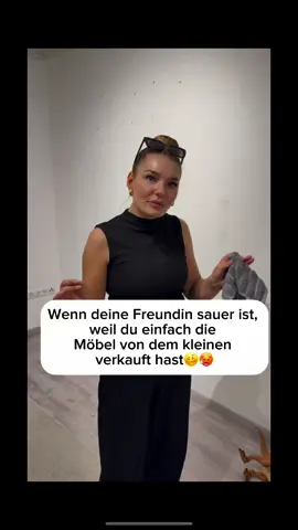 Wie würdet ihr reagieren?🤣🥵#fyp #foryouupage ##typischfrau #typischmann #nomobbing #justtfgorfun#couplecomedy #funnyvideos#fypシ #fypage #fürdich #goviral #viralvideo #viraltiktok#nehmtesmithumor