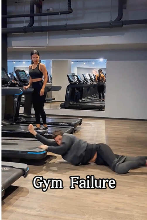 GymFailure#Gym#Gymfall#funnyvideo#epicfalls#cringeworkout#gymoops#usa