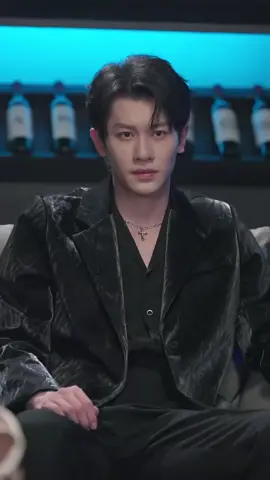 命中注定我爱你 53 #甜宠 #都市 #热血 #短剧全集 #重生 #逆袭 #战斗 #大陆剧 #热门 #drama #shorts #video #movie #火辣辣短剧