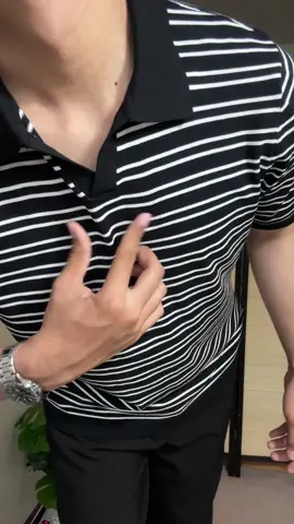 เสื้อโปโลคอปกลายริ้ว  เนื้อผ้านิ่มใส่สบาย  ไม่หนาไม่บางระบายอากาศได้ดี#เ#เสื้อเ#เสื้อผ้าเ#เสื้อผ้าแฟชั่นเ#เสื้อคอปกแขนสั้นเ#เสื้อคอปกเ#เสื้อโปโลเ#เสื้อโปโลคอปกลายริ้วเ#เสื้อโปโลผู้ชาย