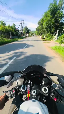 #စိတ်ပင်ပန်းတယ် #bmws1000rr #CapCut #fyp #fypရောက်စမ်းကွာ🤌 #