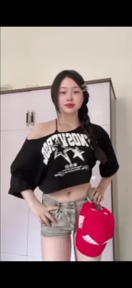 [𝐒𝐡𝐚𝐫𝐞 𝐯𝐢𝐝 𝐯𝐞𝐥𝐨 𝐬ẵ𝐧] by Tylie  *𝐤𝐜𝐚𝐧 𝐜𝐫𝐞*  #tylie🌷 #xh