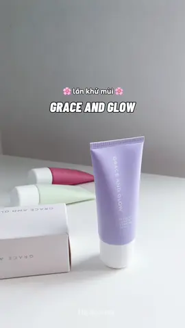 Thơm lắm mí bà ơiii 💜🌸 Bà nào ngại mùi cơ thể thì nên thử em này nhaa 😚 #xuhuong #xuhuongtiktok #trend #trending #viral #thinhhanh #review #hgreview #beauty #lankhumui #lankhumuigraceandglow #graceandglow #lannach #lannachgranceandglow #duongdaduoicanhtay 