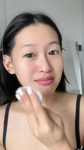 Làm biếng đánh nền thì phải xem nhe  #kemnangtone #Bazaar #Labazaar #ToneupBazaar #Goclamdep #Makeup #Kemduongtrangda #grwm @Bazaar Vietnam Store 