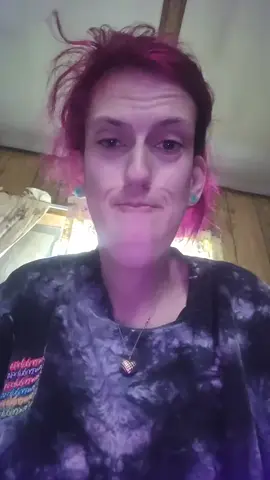 💛💛💛#sheputmynameinyellowhearts #yellowhearts #itslaurenduh94 #bekindduh #duhlaureans #fyp 