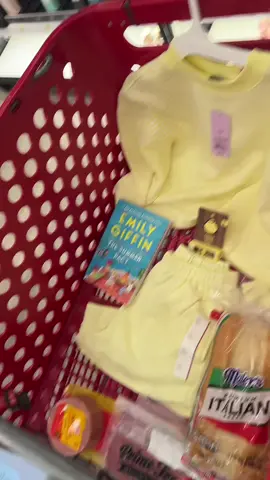 #targetshoppingspree #huntingforviraltargetfinds #targetshopping #targetrun #viral #viraltargetfind #preppy #preppytarget #preppyshopping #targethaul #foryou #foryoupage #fyp #fypage 