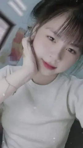 Như Ngọc-8.4 hot girl khối 8,có vóc dángg mà ai cũng mê voi làn da trắngg,gương mặt dễ thuongg,mãii iuu@nhỏ 