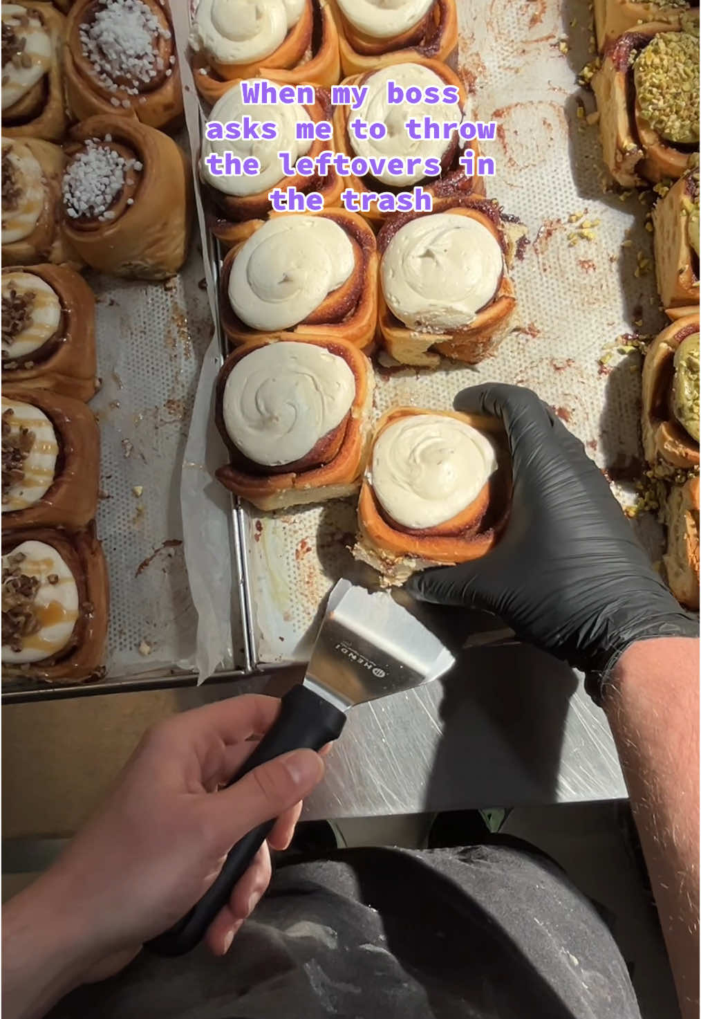 This is why we never have leftovers🤫 #havearoll #cinnamonroll #vegan #fyp 