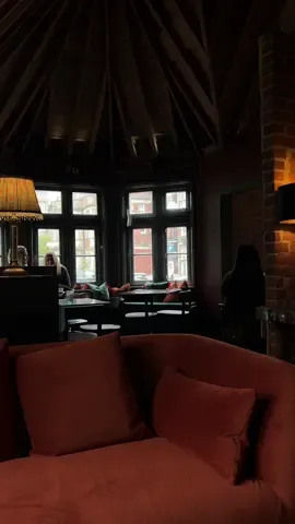 📍Burds, Jesmond  #SmallBusiness #claudiakilsby #perfumetiktok #Vlog #cafe #newcafe #tryingnewthings #coffee #trend 