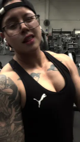 Ni parecen shishis de Chavita bien🏳️‍🌈 Yo que me las quería bajar con el gym y ahora tengo más🫣 #🏳️‍🌈 #lesbian #chihuahua #tomboy #masc #chestday #gymrat #GymTok #paratiiiiiiiiiiiiiiiiiiiiiiiiiiiiiii #lgbt #fyp 