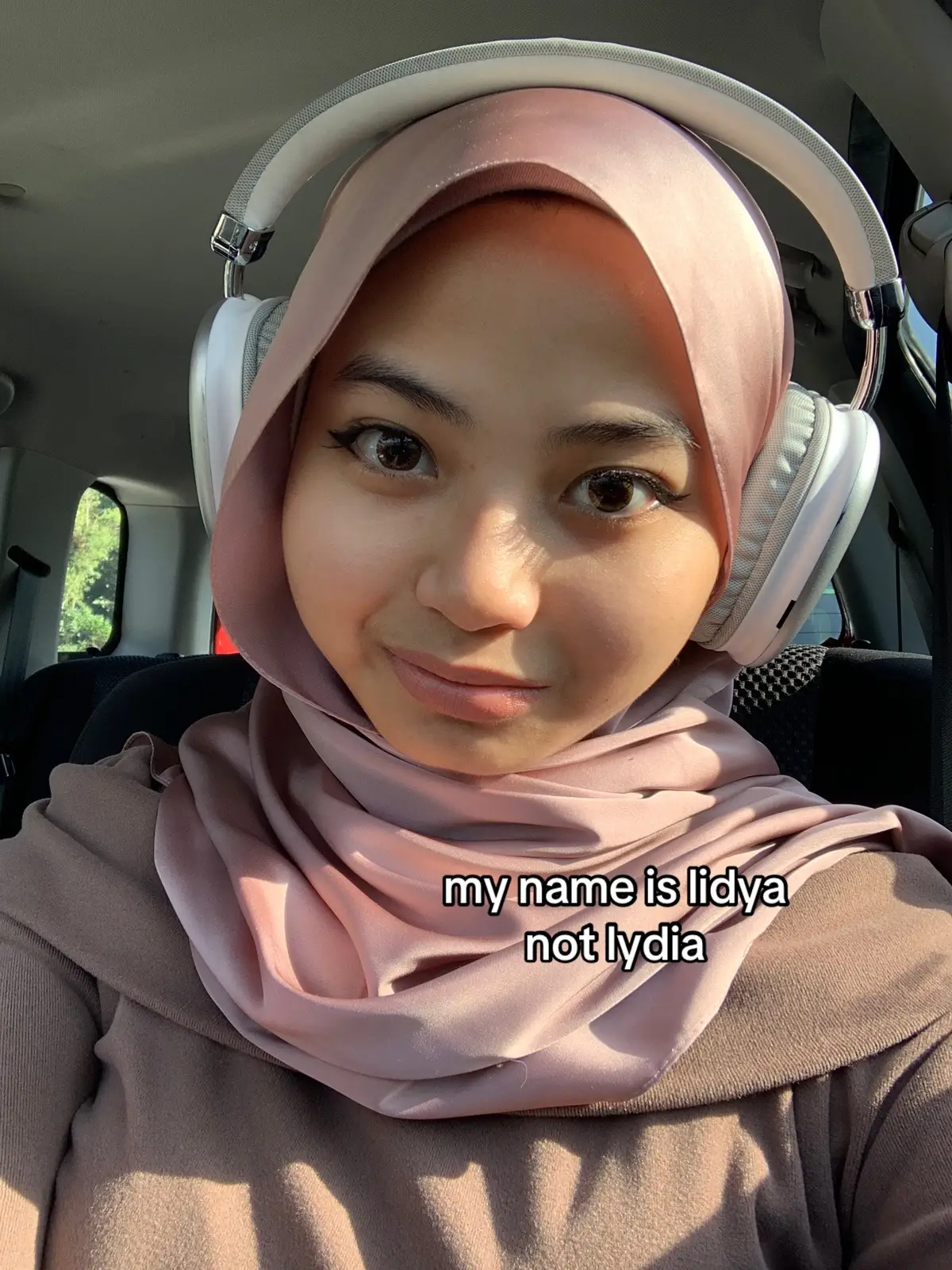 fyi to all those who kept getting my name wrong 🤍