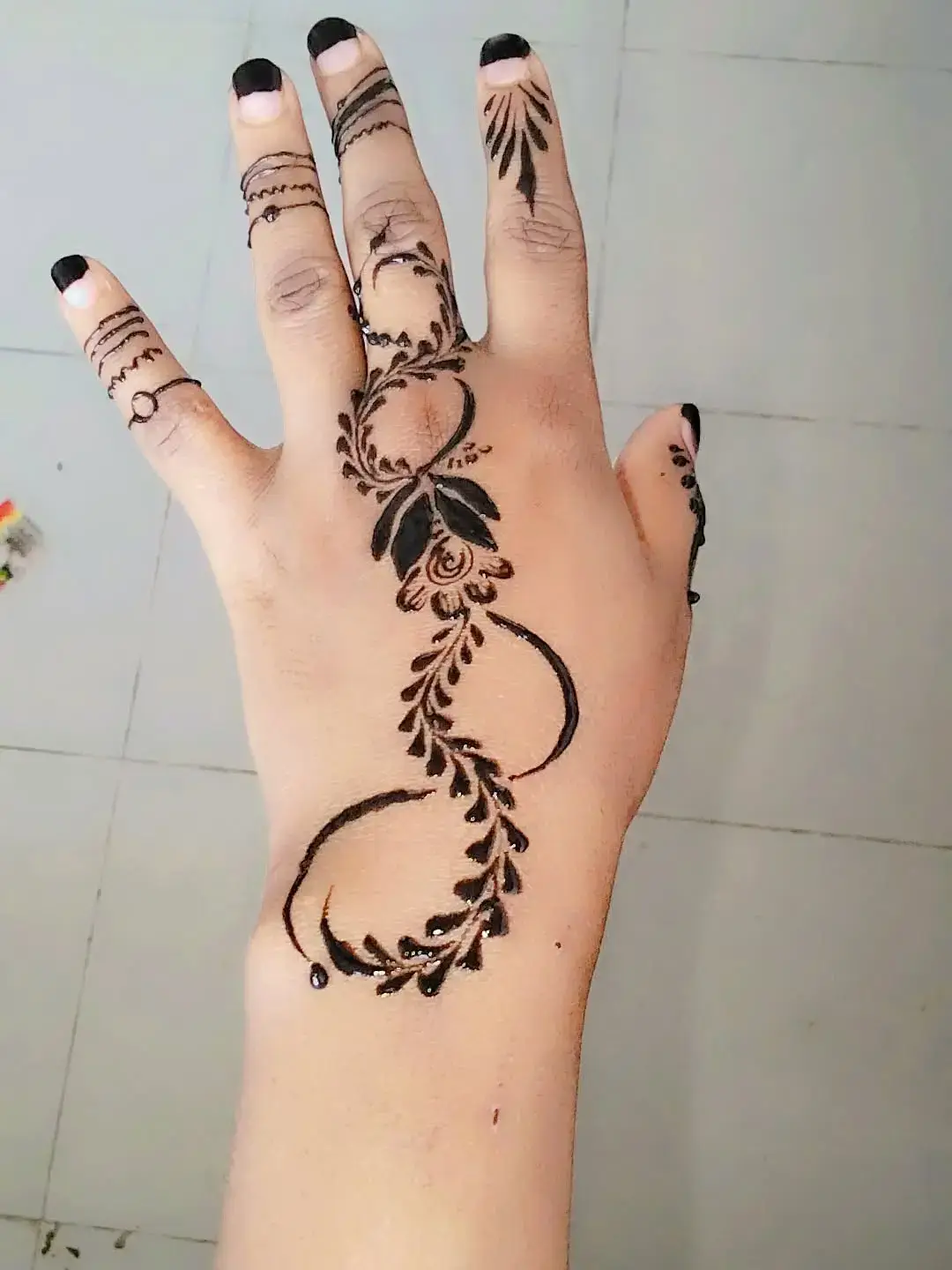 beautiful henna designs 🌹💐