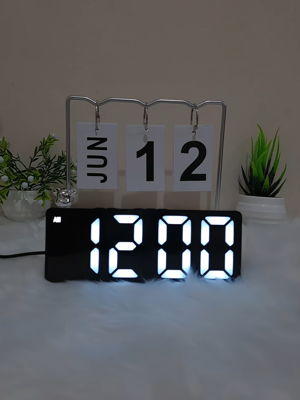 BIOTCH LED ELECTRONIC ALARM CLOCK. #leddigitalclock #digitalclock #clock 