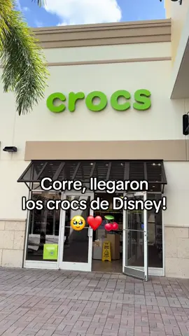 Llegaron los crocs de Disney! 😍❤️🍒 #creatorsearchinsights #crocs #disneycrocs #winniethepooh #stich #ofertas 