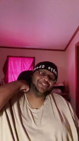 Old heads be funny 