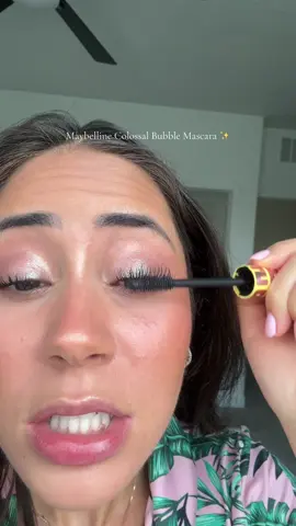 Lashes so big, they bubble over 💛 The new Maybelline Colossal Bubble Mascara gives you bold volume, zero clumps, and that lifted look in just a few swipes 👁✨ #ColossalBubble #MaybellinePartner #LashGoals #BigLashEnergy #DrugstoreMakeup #ViralMascara #BeautyTok #voluminouslashes 