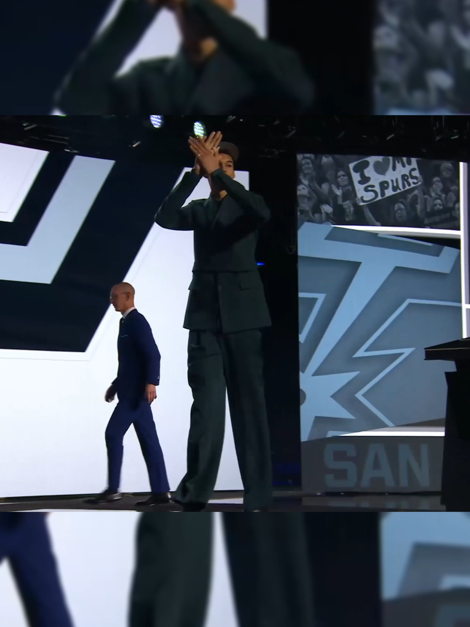 Where it all began for @wemby 🙌 #sanantoniospurs #spurs #NBA #wemby #victorwembanyama #nbadraft