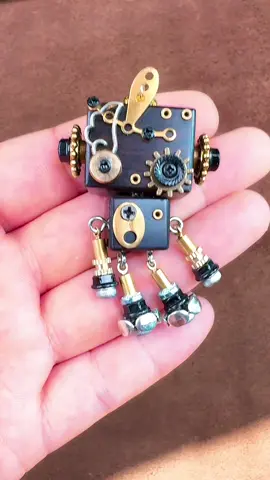 Handmade steampunk robot pendant.#robot #punk #handmade #DIY #craft #steampunk 