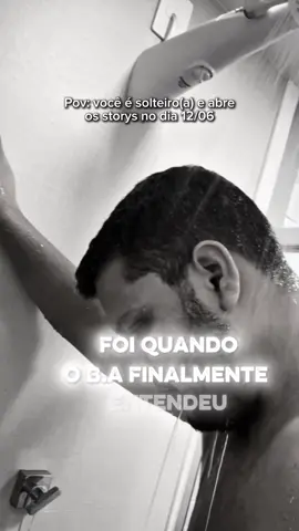 “Foi quando o nerd solteiro finalmente entendeu(…)” #humor #anime #diadosnamorados 