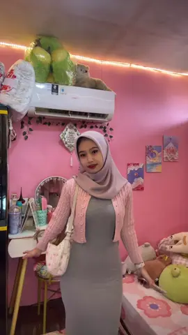 Pulen Jago Goyang Bikin Icibos Resah 🥵💦 #4u #foryoupage #fyppppppppppppppppppppppp #fakebodyy⚠️ #tobrutstyle😋 #cekerbabat #cewek #cewekcantik #fypage #fyp #fypp #tobrut #xybca #dance #trandingtiktok2025 #soundviral #bulatketat #besar #pulen #4u #4upage #capcut #capcutviral #fyp #fypage #fyppppppppppppppppppppppp #velocity #fypシ゚ #dance #stecu #masukberanda #masukberandafyp #trandtiktok2025 #berandatiktok #beranda #berandafyp #padahariini #viral #fakebodyy⚠️⚠️ #trandingvideo #stecu #geolgeol #geol #fyppppppppppppppppppppppp #fypシ゚viral🖤tiktok #fypツ 