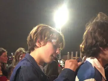 YOU HAVEN’T SEEN HIM??? || ib: @? || #explore #dstarkeyzy #viral #foryoupage #fyp #lougoossens 