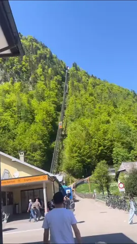 Hallstadt Austria 🇦🇹 #amazingplace #enjoyment #funnymoments #austria #hallstatt #videoviral #foruyou #vacation #afgh #österreich🇦🇹deutschland🇩🇪 