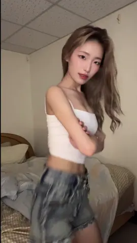 可以出作業了想不到拍什麼了😕
