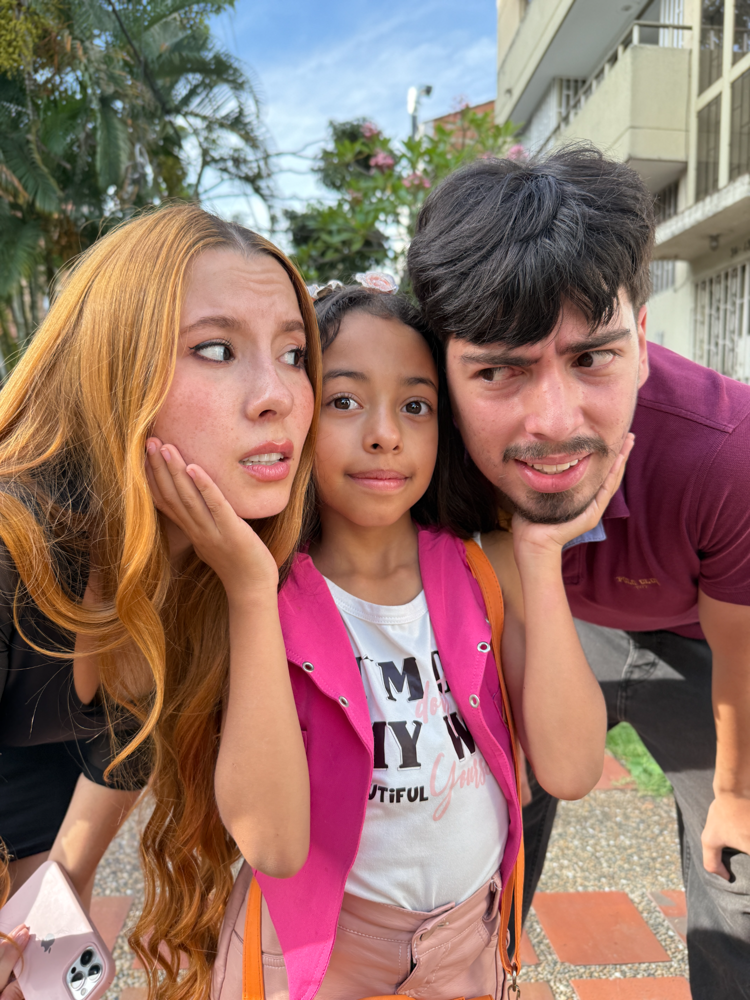 Padre soltero se enamora de millonaria gracias a su niña