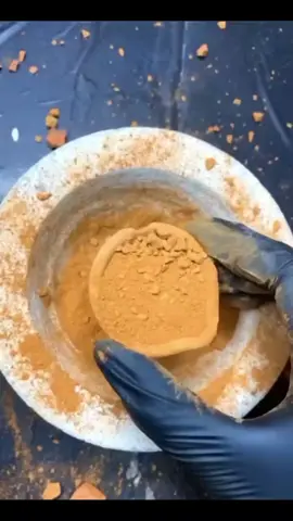 slate kitkats crushing #viralvideo#foryouvideo #short #viral #tiktikshorts #asmr #satisfying #sastifyingvideo #foryouvideo #fyu #asmrvideo #grow #asmrvideo #foryoupage 