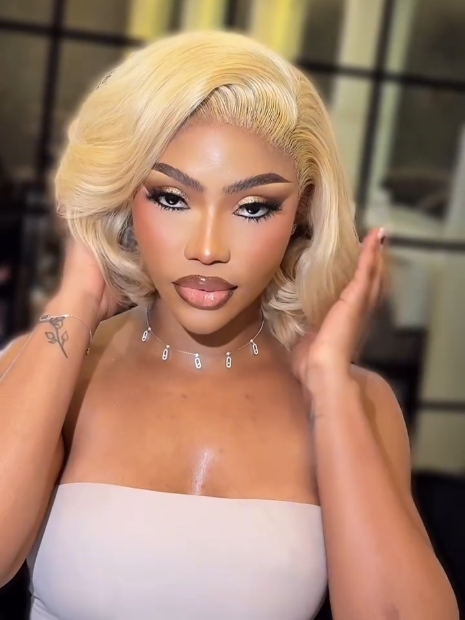 Please follow us on ig @babes.beat for more makeup tutorials, tips and tricks. 🎥 Forteglamour #makeuptutorial #viralreels #viralvideos #viral #makeupaddict #contouring #makeup #contour #makeupforever #makeuphacks #makeuptipsandtricks #trendingmakeup #babesbeat #tiktokpost #tiktokreels #global #makeupartistsworldwide #explore #explorepage #viralpost #fyp #makeupreelsvideos #trendingreels #tiktokviral #melaninmagic #melanin #melaninmakeup #melaninpoppin #foryoupage #foryou #lagos #nigeria
