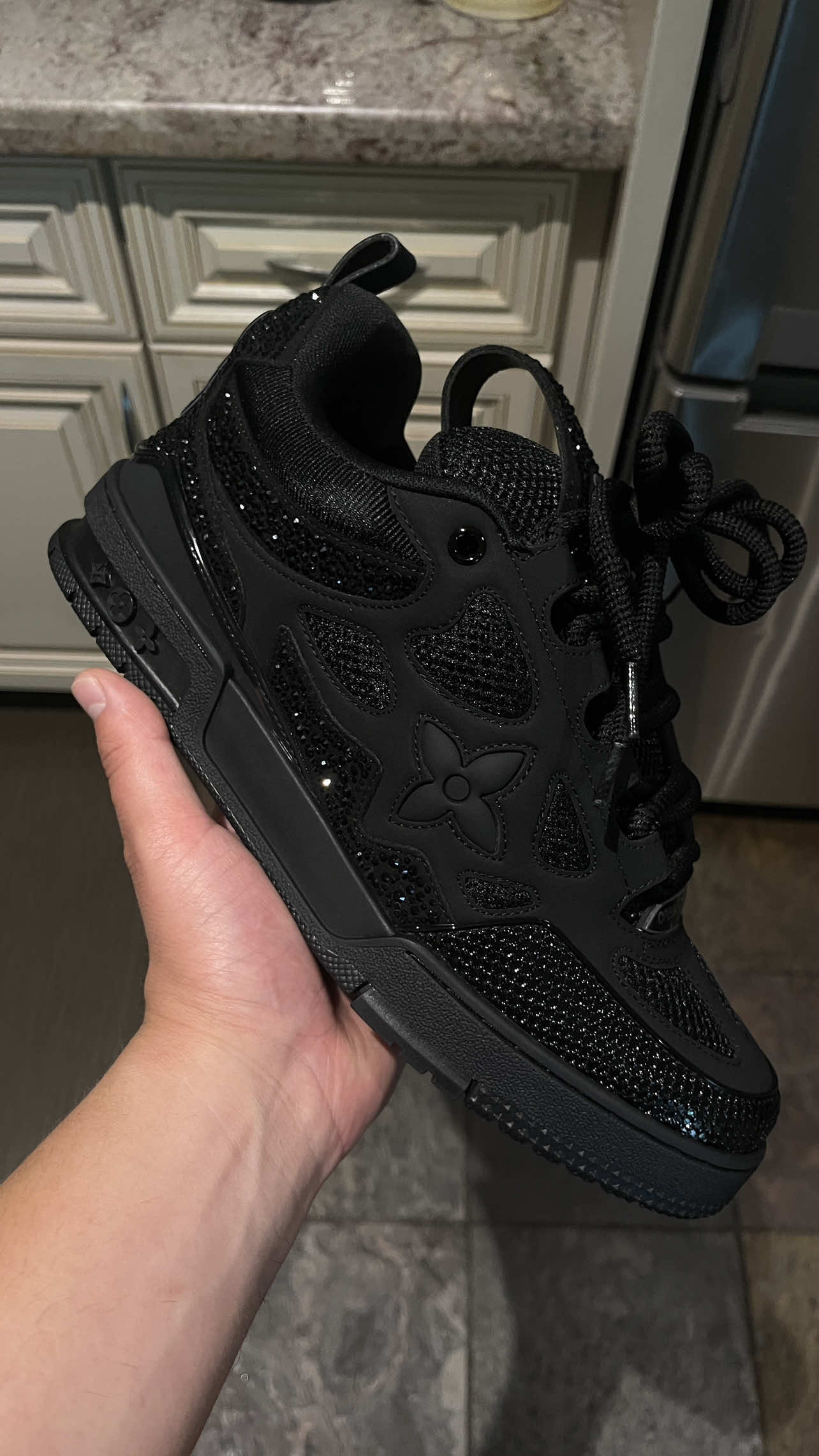 LV Skate Black Crystal💎 @Hello_Dora Code: Petey #sneakerhead #lv #lvskate #sneakers #shoes #fashiontiktok #viral #fypシ゚ 