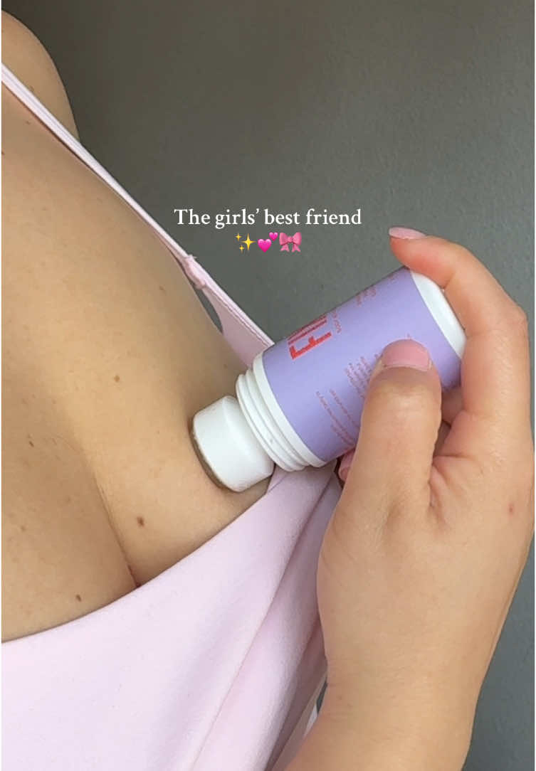 The girls’ best friend ✨🤍💕 #bodyadhesive #beauty #beautytips #fashion #beautyhacks #girls #fashiontiktok #tiktokshop #girl 