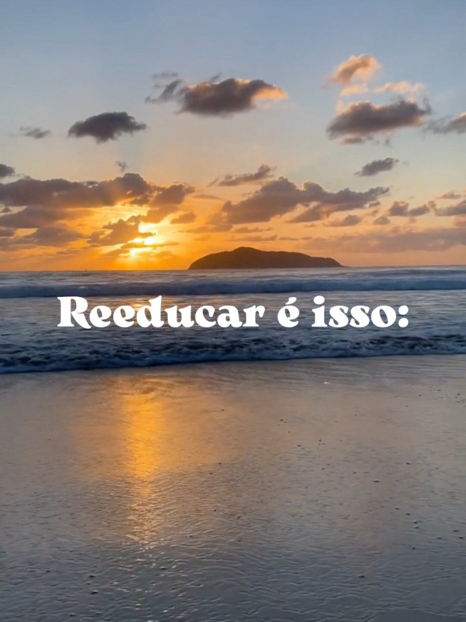 Você não está “quebrado”. Você só aprendeu a se desconectar. 🧠 Reeducar não é se reinventar — É se lembrar. Se reaproximar. Se reaprumar. 🌊 O terceiro passo do SER é isso: Reeducar pra viver por dentro, com liberdade emocional. 💬 Me conta: O que você sente que esqueceu… e quer lembrar? #ProjetoSER #ReeducarSentir  #VerdadeEmocional  #ReeducaçãoEmocional #autoconhecimentonaprática