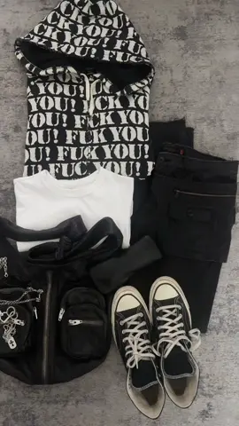 in la the 21st #OOTD #chromehearts #numbernine #undercoverism #balenciaga #chuckyy #saintlaurent #hedi #nettspend #grailed #depop 