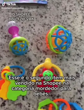 Kit Brinquedo Bebe Chocalho Mordedor Silicone Macio Bola Colorida 8 Peça Presente Para Menina e Menino Móbile para Berço- Atualmente com um desconto de 42%, apenas por tempo limitado, a R$34,99. https://linktr.ee/Miudoteca