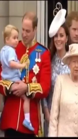 Trooping the Colour 2015  #princess #princessofwales #katemiddleton #catherine #princesskate #princesscatherine #princesscatherineofwales #catherineofwales #catherinemiddleton #princewilliam #prıncewıllıamofwales #princeandprincessofwales #princegeorge #princesscharlotte #princelouis #princeandprincessofwales #thewalesfamily #walesfamily #royalnews #princessdiana #princessdianaofwales