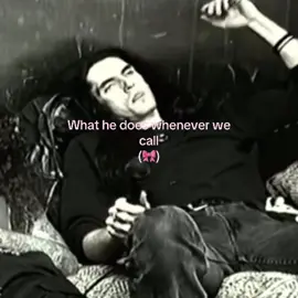 He doesn’t do that… he’s just silly  We also just stare at each other in silents  #fyp #foryou #fypシ゚viral #Relationship #petersteele #aesthetic #girlaesthetics #bf 